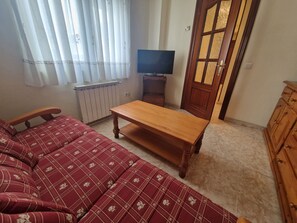 TV - 626A Tres dormitorios con garaje (Oviedo)