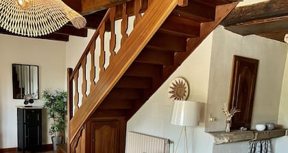 Superbe gßte à la campagne avec grand jardin et spa privé