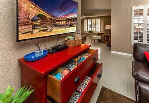 TV - Pet-Friendly Private Pool Boat Parking! (Lake Havasu City)