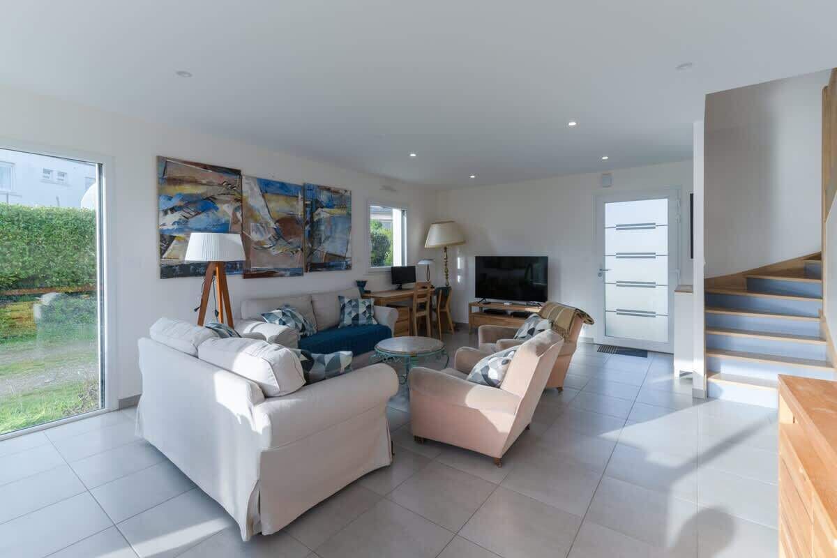 电视、电子游戏、办公室