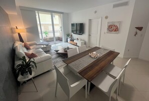 Smart-tv, bordtennisbord