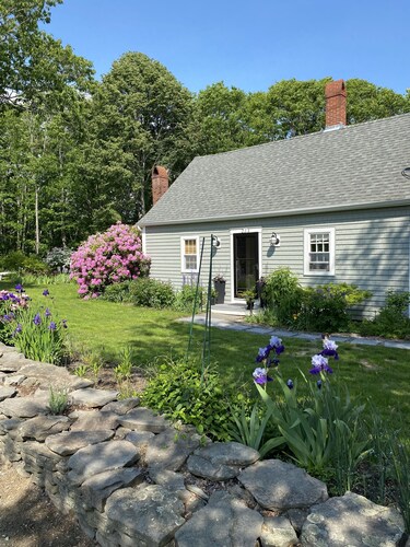 Birch Point at Cushman Cove- Entire Suite- King size bed, private setting