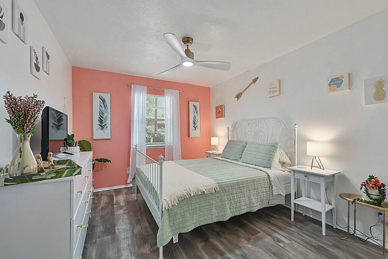 Aggie House ~ The Perfect convenient family getaway!