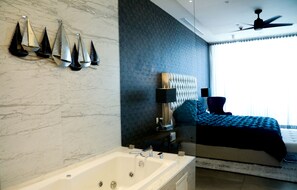 2 Schlafzimmer, Zimmersafe, Bügeleisen/Bügelbrett, kostenloses WLAN