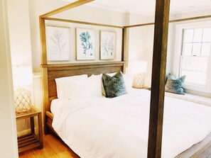 3 bedrooms, iron/ironing board, WiFi, bed sheets - Spacious and bright ‘Sconset home, pet friendly! (Nantucket)