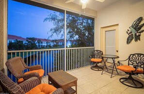 Interior - Sunny and pristine turnkey-furnished three-bedroom southern exposure lake views (Naples)