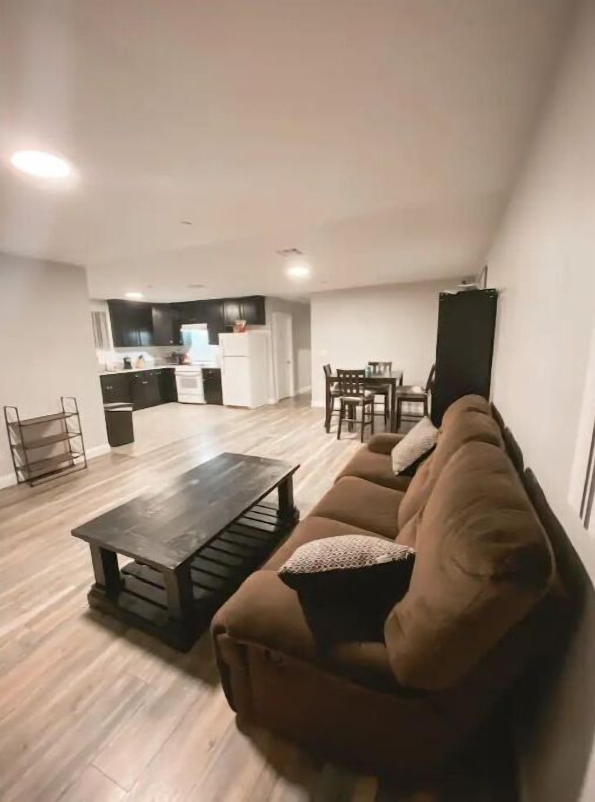 Private Bedroom Near USC & SoFi