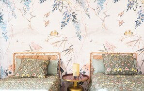 2 chambres, fer et planche à repasser, Wi-Fi, draps fournis