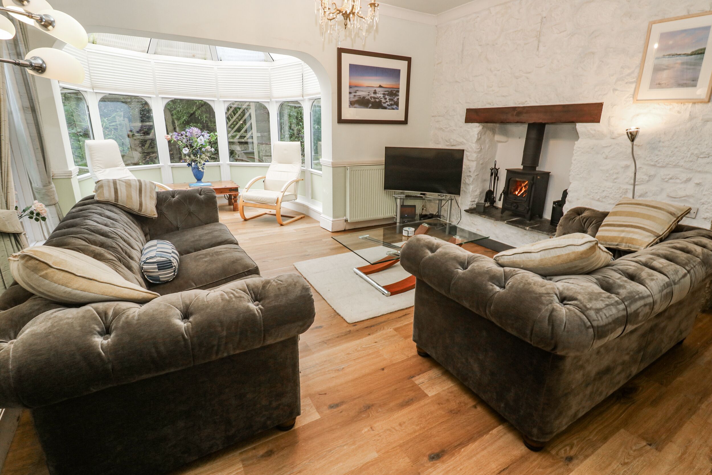 Cottage | Living area