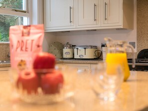 Fridge, dishwasher, electric kettle, cookware/dishes/utensils