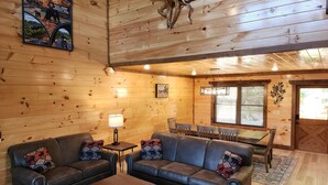 Unclassified image, 5 of 88, button - Pooling Around #200 (Gatlinburg)