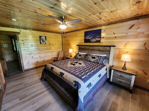 House, Multiple Beds (Pooling Around #200) | 3 bedrooms - Pooling Around #200 (Gatlinburg)