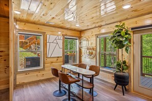 Dining - Heavenly Cabin #1914 (Sevierville)