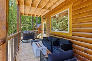 Maison, plusieurs lits (Heavenly Cabin #1914) | Terrasse/Patio