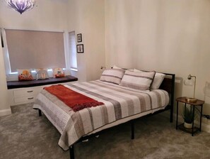 2 chambres, fer et planche à repasser, Wi-Fi gratuit, draps fournis