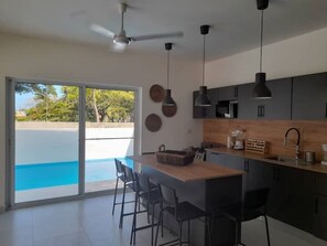 Mikrovågsugn, ugn och spishäll