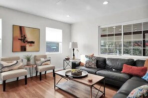 Smart TV, ping pong, books, video library