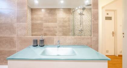 GuestReady - Spacious Apt near Cascais City Centre