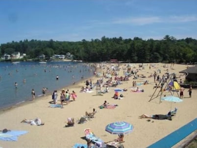 Adorable, updated condo.  Walk to Weirs Beach. Near Bank of N.H.Pavilion.