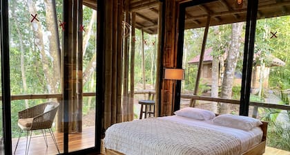Fairytale ceiling glass bamboo structure with jungle view