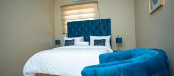 PLATINUM EAGLE GUEST HOUSE
