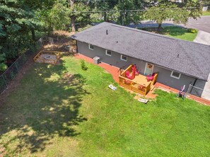Terrace/patio - Serenity on Stroud: Fire Pit + Games + Fun (Mableton)