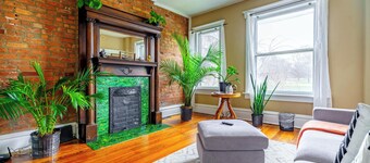 The Parkside by Jungle House – Short North Boutique Suites
