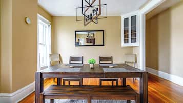 Hus – design | Spiseområde på rommet