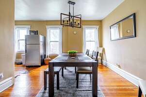 Jungle Book | Dining room