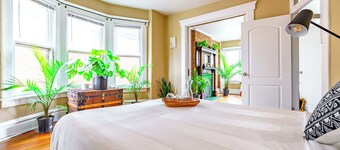 The Parkside by Jungle House – Short North Boutique Suites