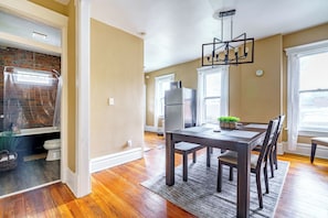 Jungle Book | Dining room