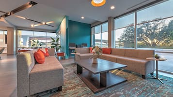 Sala de estar en el lobby