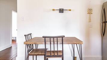 Jungle Thyme | In-room dining