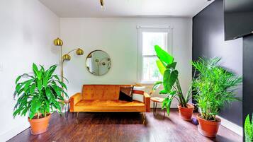 Jungle Thyme Upstairs | Living area