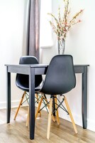 Casa Dos | Dining room