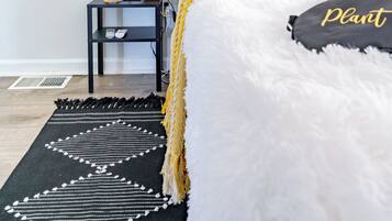 Design Apartment | 1 bedroom, Egyptian cotton sheets, premium bedding, memory-foam beds