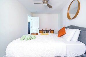 Unclassified image, 5 of 108, button - Jungle House Modern Lofts – Arena District & Short North (Columbus)