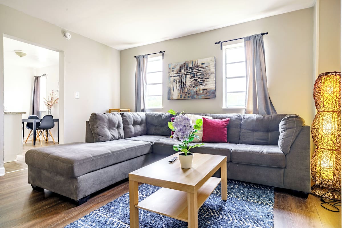 Téléviseur de 32 po avec télévision numérique, Netflix, Hulu