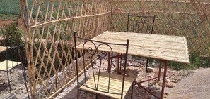 Outdoor dining - LA Maison Gentille (FES)