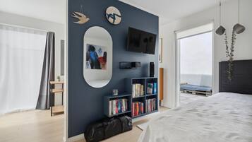 3 bedrooms, travel cot, free WiFi