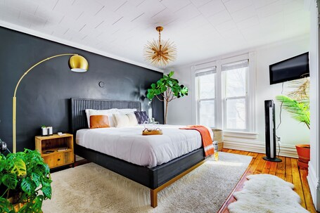 Egyptian cotton sheets, premium bedding, memory-foam beds, free minibar