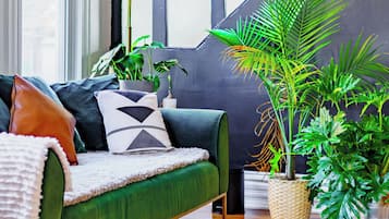 Welcome to the Jungle | Living area