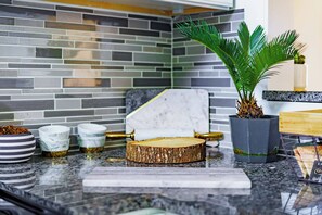 Exclusive House | Private kitchen | Full-size fridge, microwave, oven, stovetop