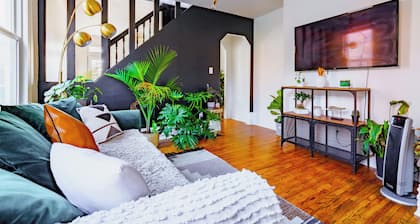 Jungle House Luxury Stays - Downtown Columbus & Short North