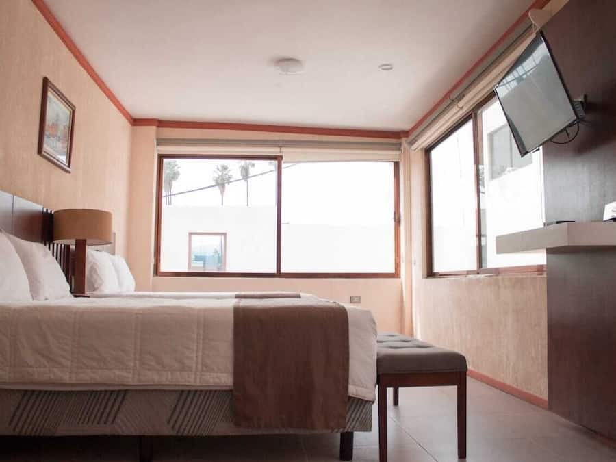 Ropa de cama de alta calidad, cubrecamas y colchones con pillow-top