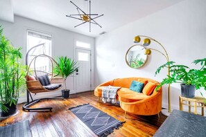 TV connectée, Netflix, Hulu, livres