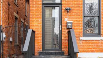 Egyptian cotton sheets, premium bedding, memory-foam beds, free minibar