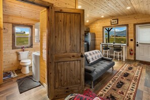 Smart TV, DVD player, books