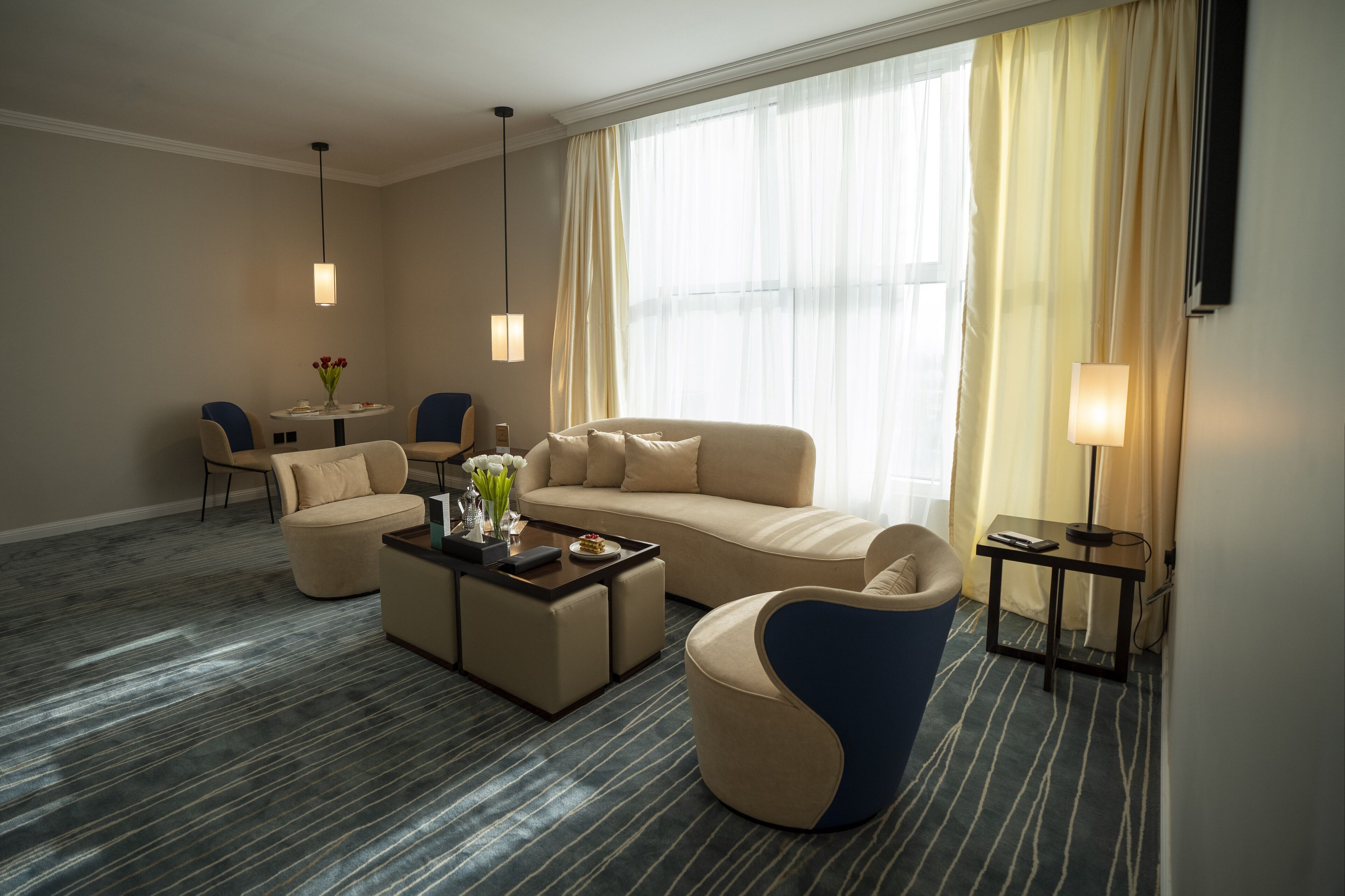 Executive Studio Suite | Frette Italian sheets, premium bedding, memory-foam beds, minibar