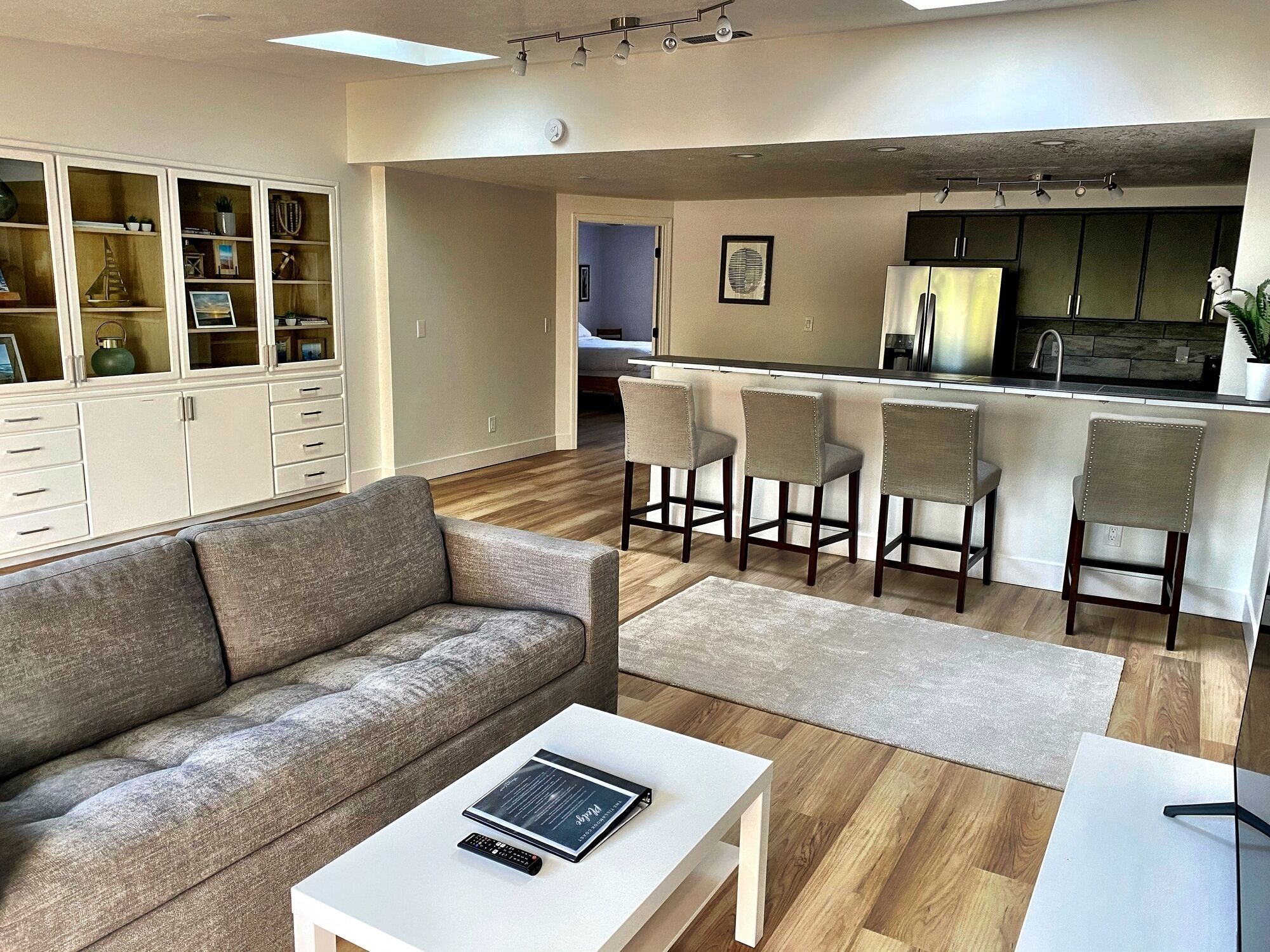Beautiful, Large Owner's Suite. A gem of a find!